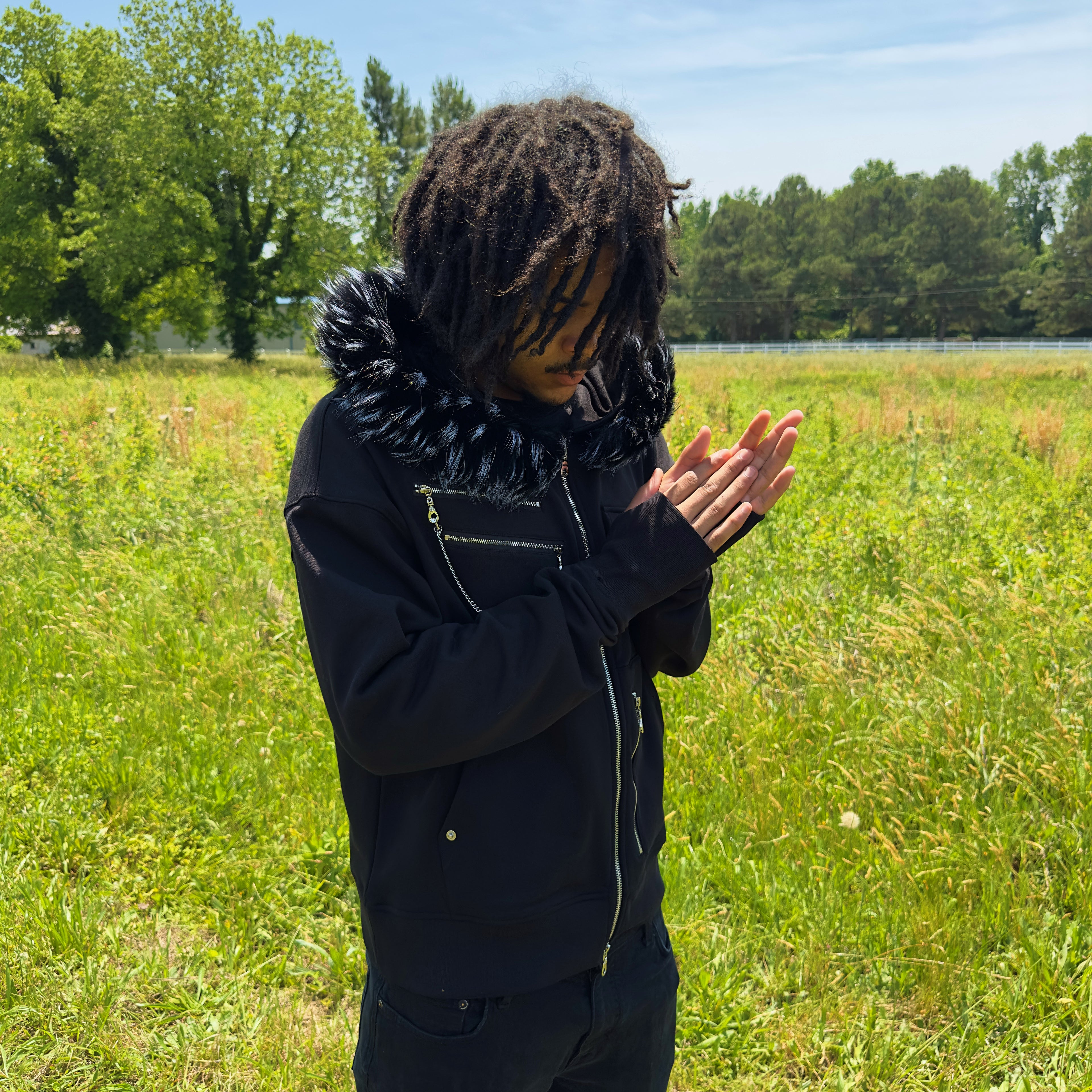 "Chain" Zip Up